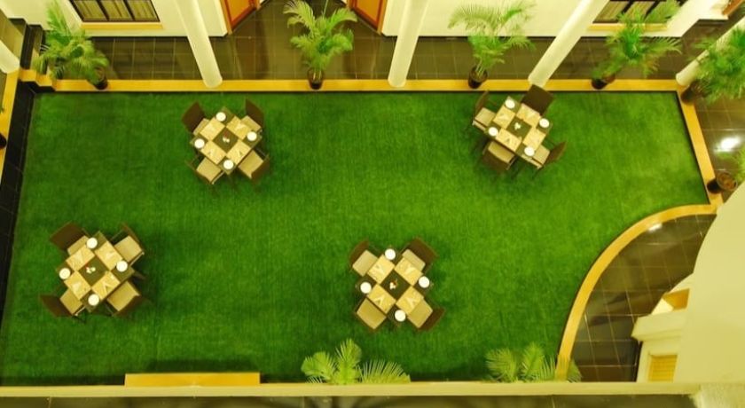 Hotel Phoenix in Pune