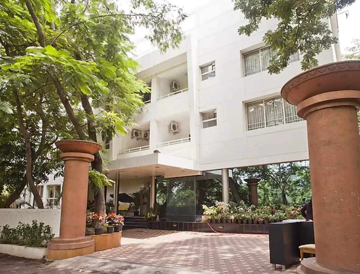 Hotel Phoenix in Pune