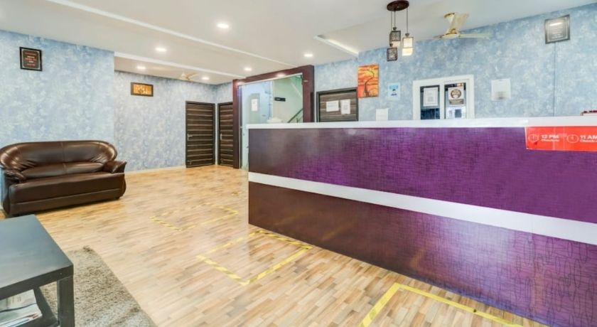 Broholic Hotel - Gachibowli in Hyderabad