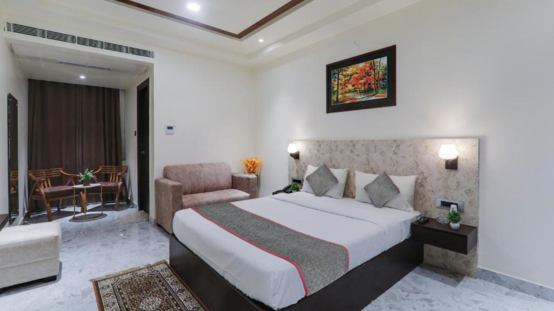 Hotel Rudra Inn in Lucknow