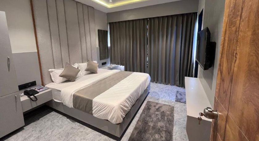 Hotel GK Villa in Ahmedabad