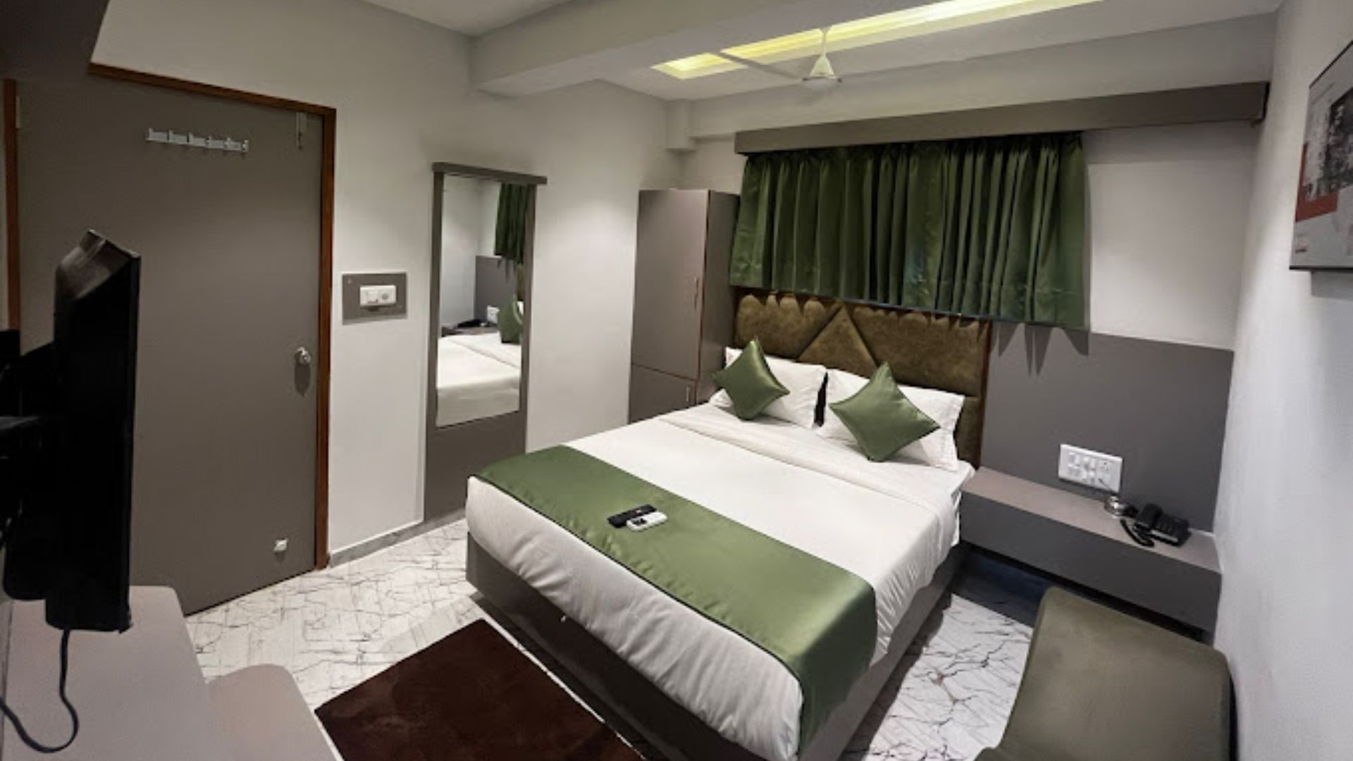 Hotel GK Villa in Ahmedabad