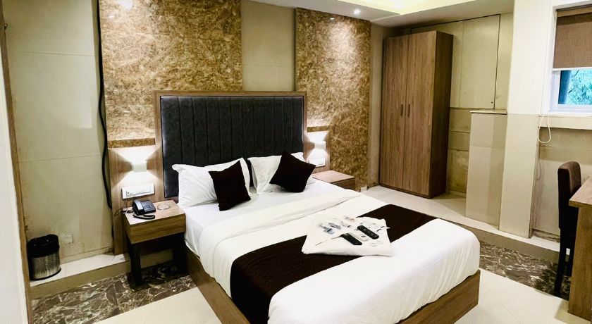 Hotel Sai Pritam in Mumbai