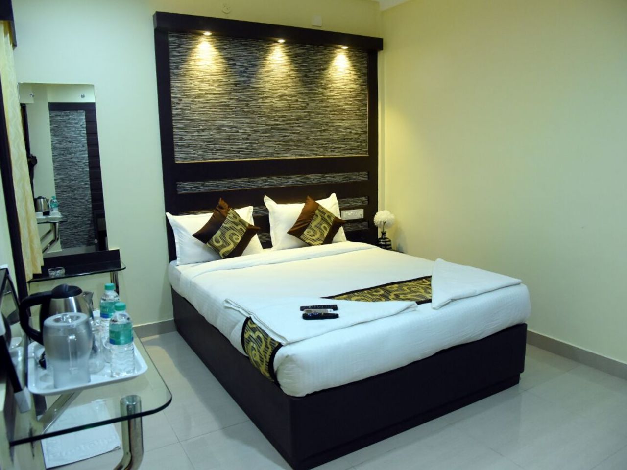 Hotel White Mount in Chennai