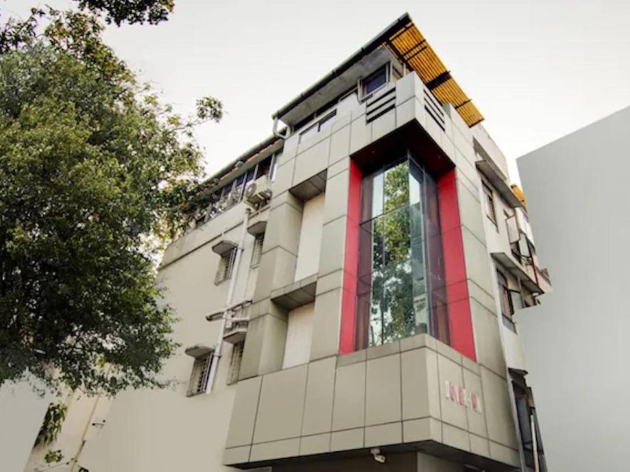 Dover Inn in Kolkata