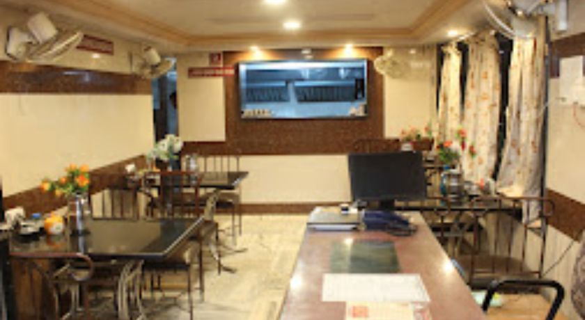 Hotel Gujrat in Nagpur