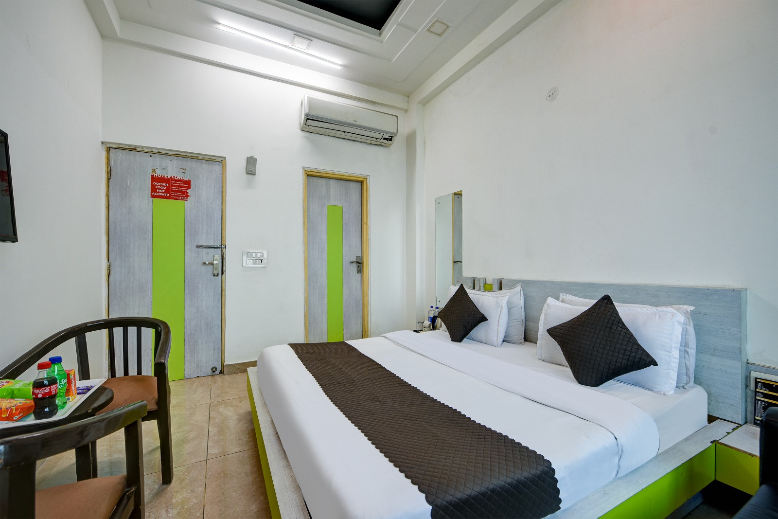 Hotel Cladis in Noida