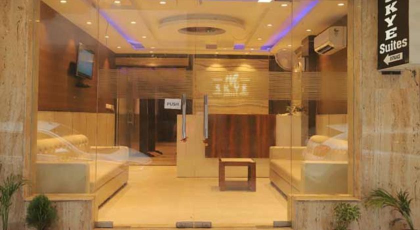 Hotel Skye Suites in Delhi