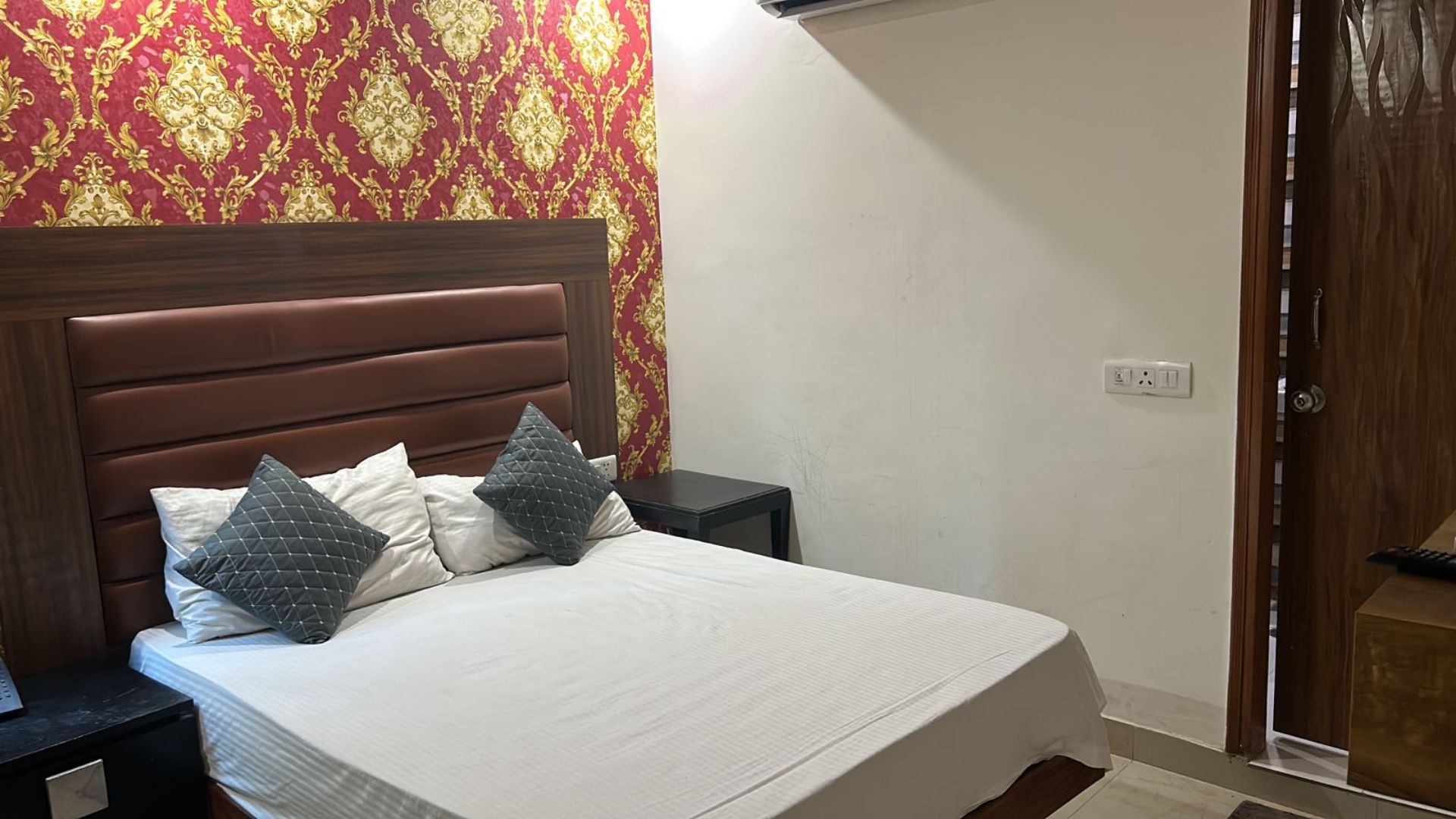 Hotel Shanti Stay in Delhi