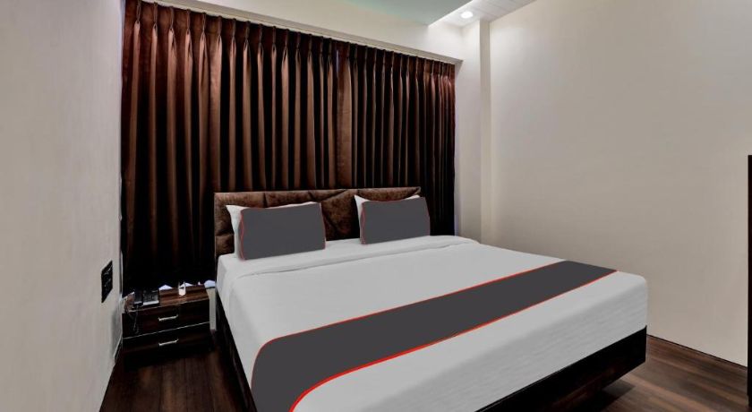 Hotel Raviraj Capital in Surat
