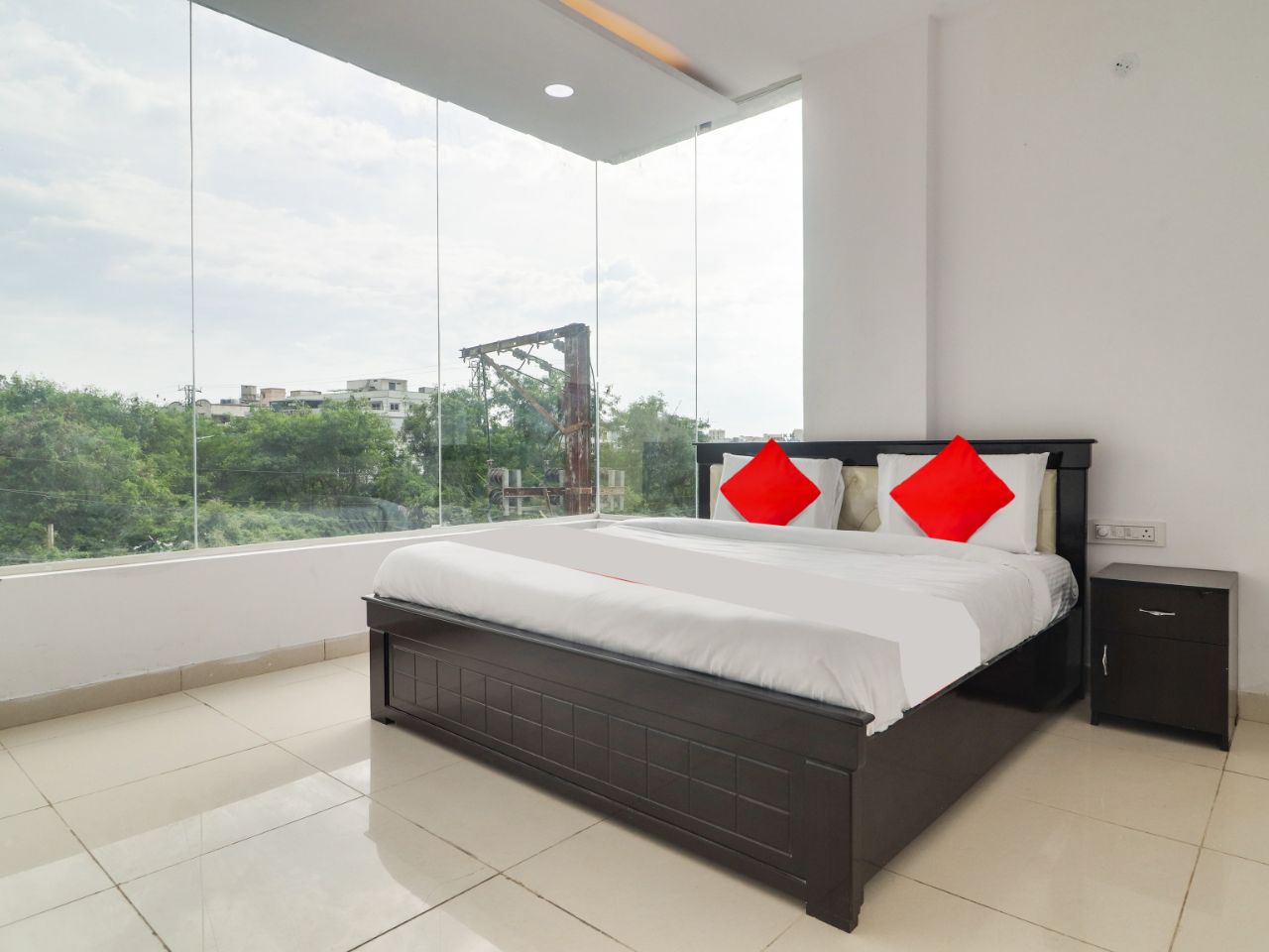 Hotel Sky City in Hyderabad