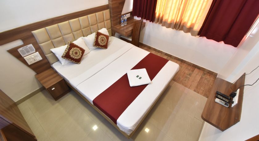 Hotel Candor Amigo in Panvel