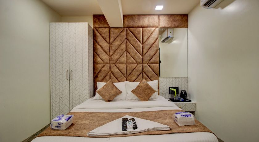 Hotel Versova Inn in Mumbai