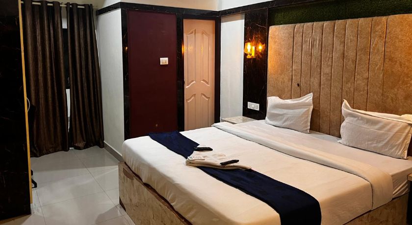 Central Queen Residency in Kochi