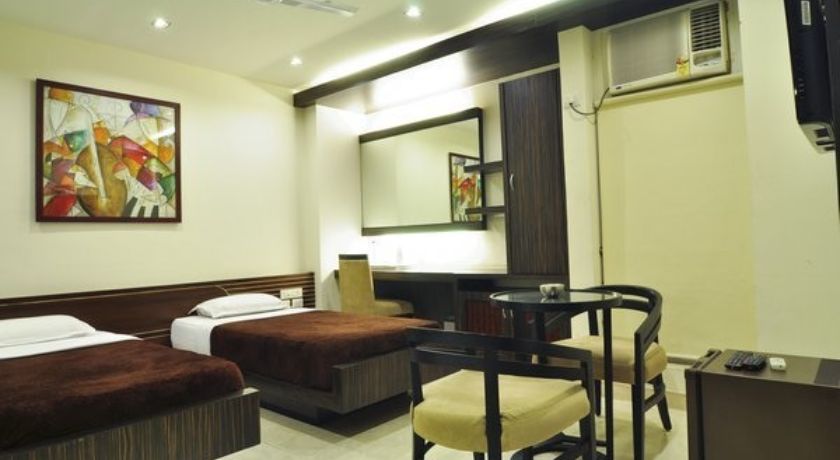 Hotel Victerrace Regency in Kolkata
