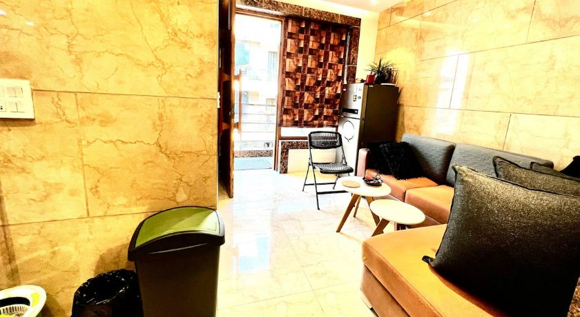 Divine Studios in Delhi