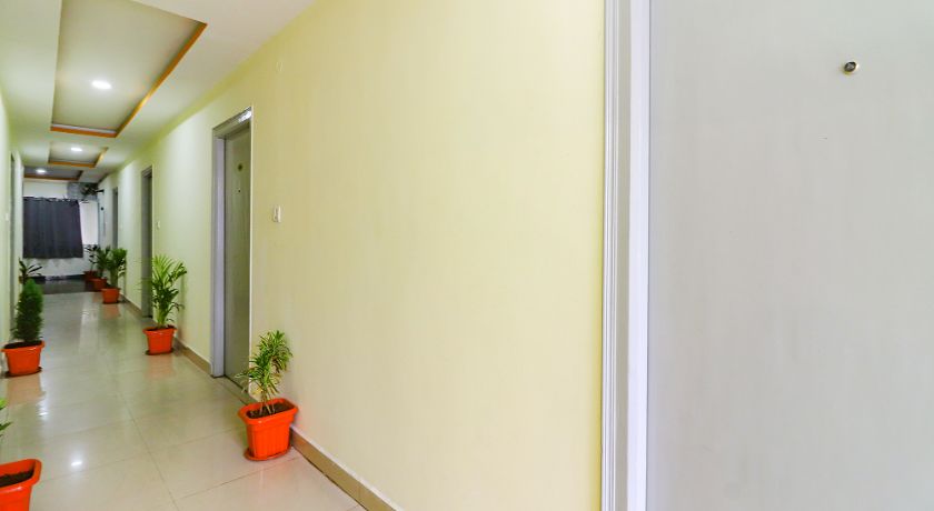 Broholic Hotel - Kukatpally in Hyderabad