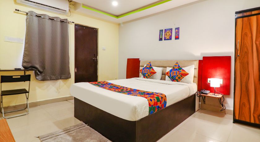 Broholic Hotel - Kukatpally in Hyderabad