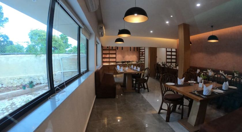 Hotel The Bundela in Khajuraho