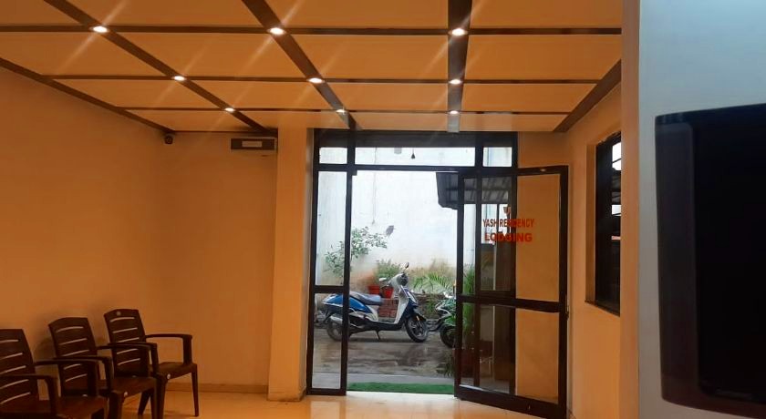 Hotel Yash Residency in Pune