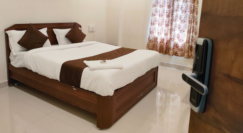 Hotel Virat Grand in Hyderabad