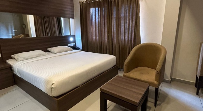 Hotel Palmyra Grand Inn in Kochi