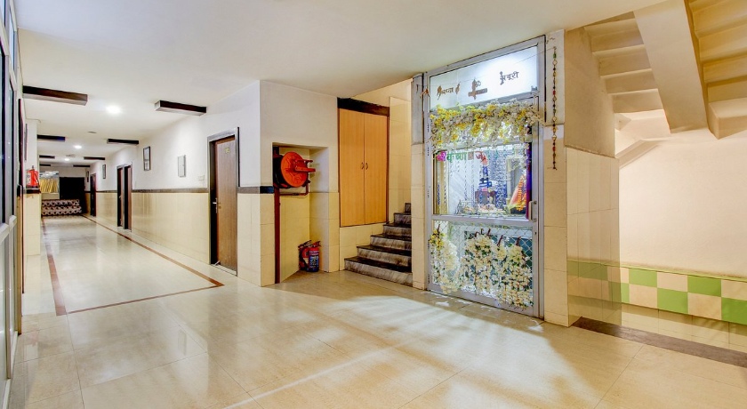 Hotel Amanda  in Lucknow