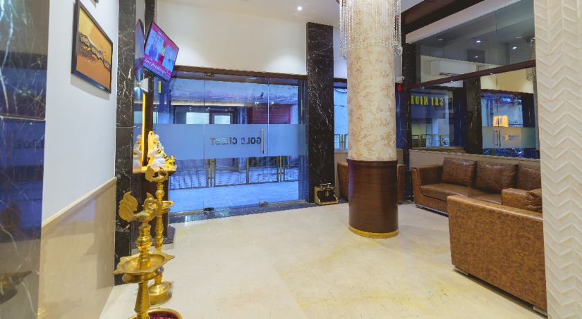 Gold Crest Business Hotel in Navi Mumbai