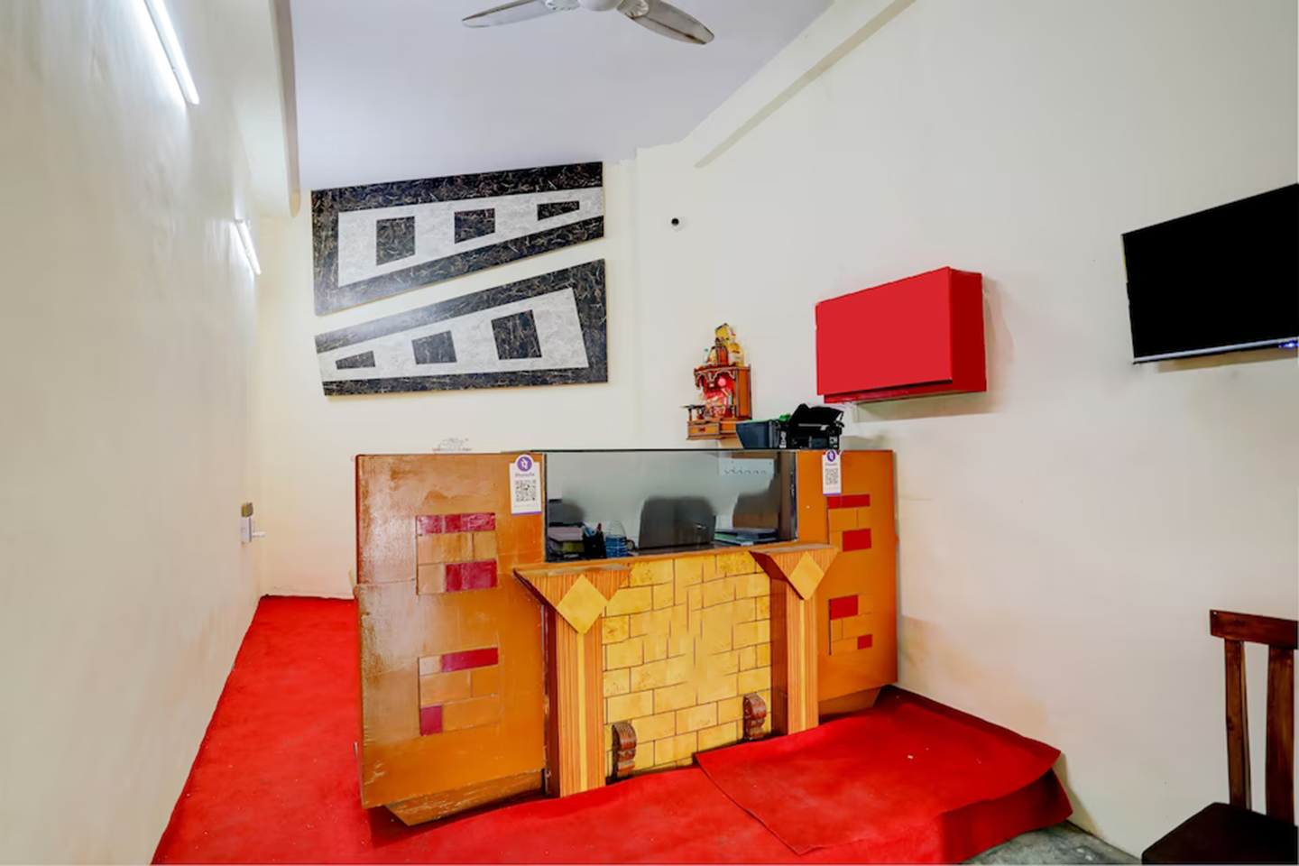 Hotel Saffron in Ghaziabad