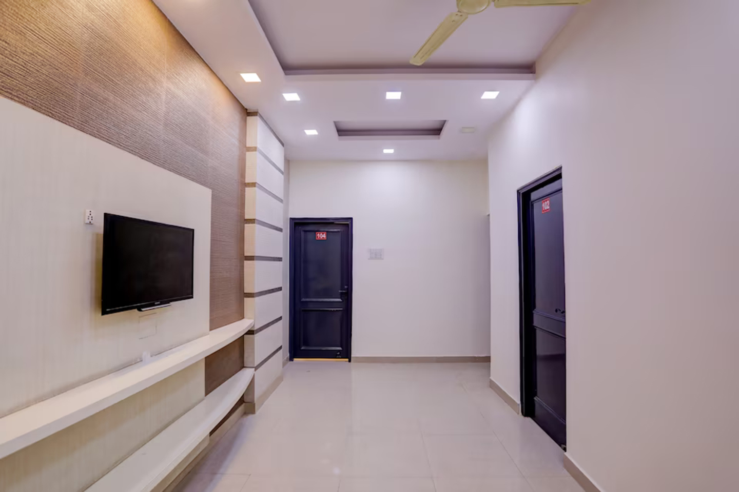 Hotel Saffron in Ghaziabad