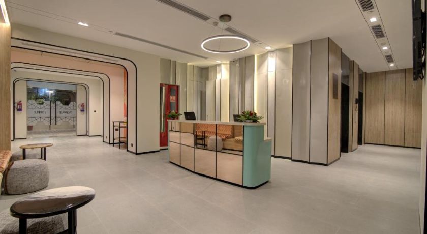 7 Apple Hotel Pratap Nagar Jaipur in Jaipur