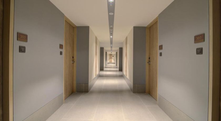 7 Apple Hotel Pratap Nagar Jaipur in Jaipur