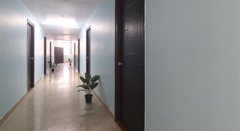 Grand Aarvi Suites in Hyderabad