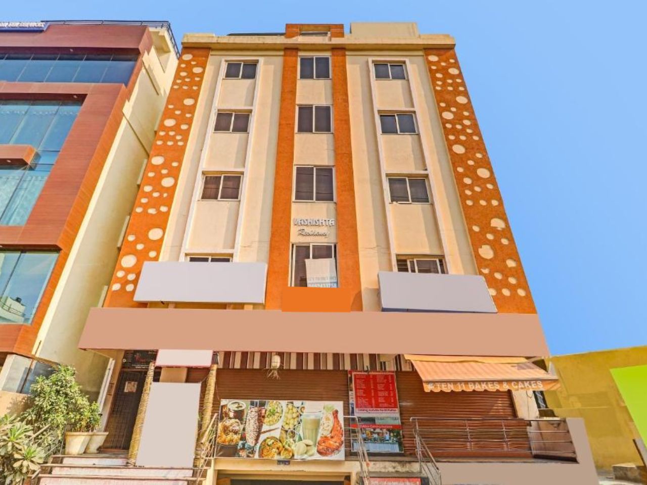 Grand Aarvi Suites in Hyderabad