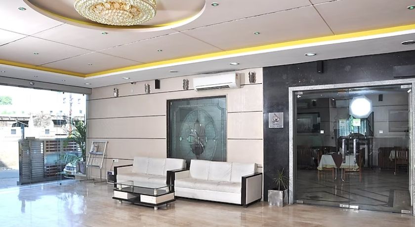 Sun Hotel Agra in Agra