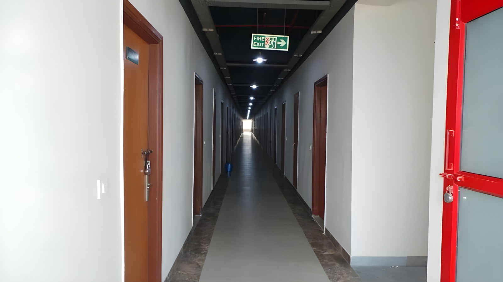 Sun Studio And Suits in Noida