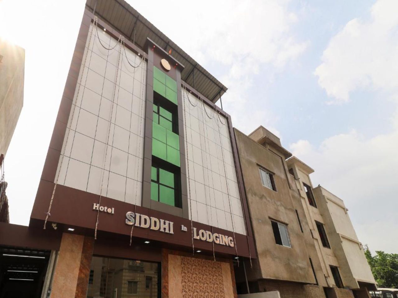Hotel Sai Siddhi Inn in Navi Mumbai
