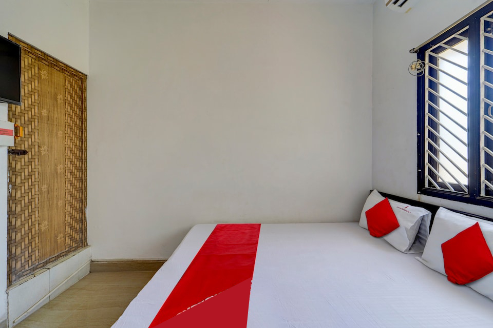 J2 Service Apartment - Navalur in Chennai