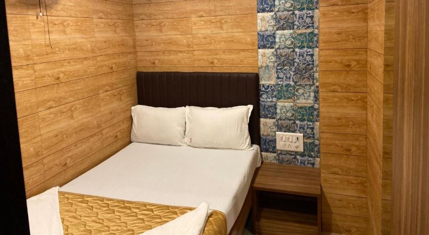 Nityanand Guest House in Mumbai