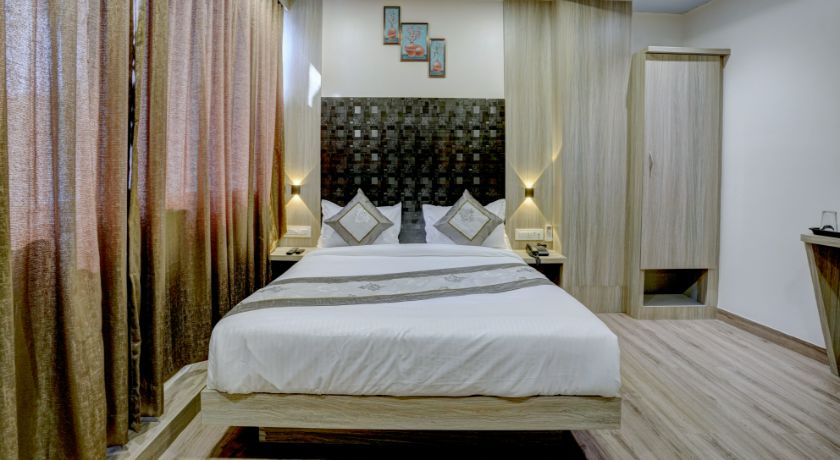 Hotel Arts International  in Mumbai