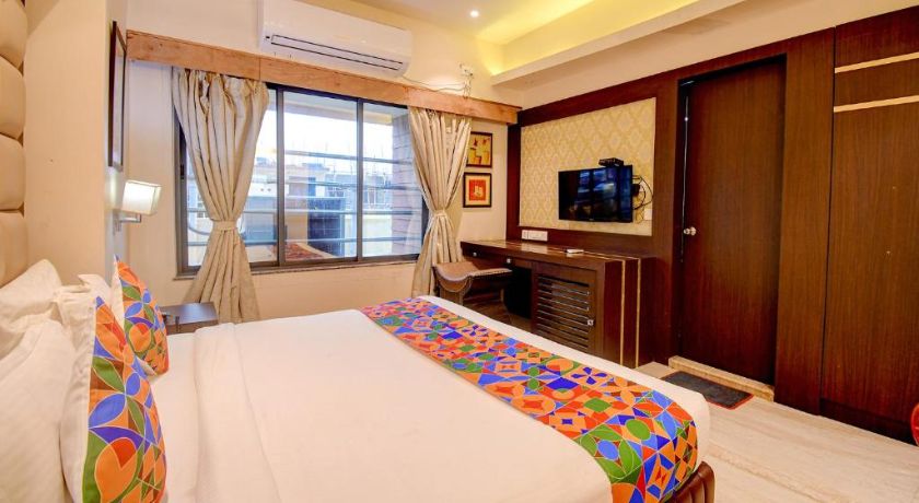 Hotel Radiant in Kolkata