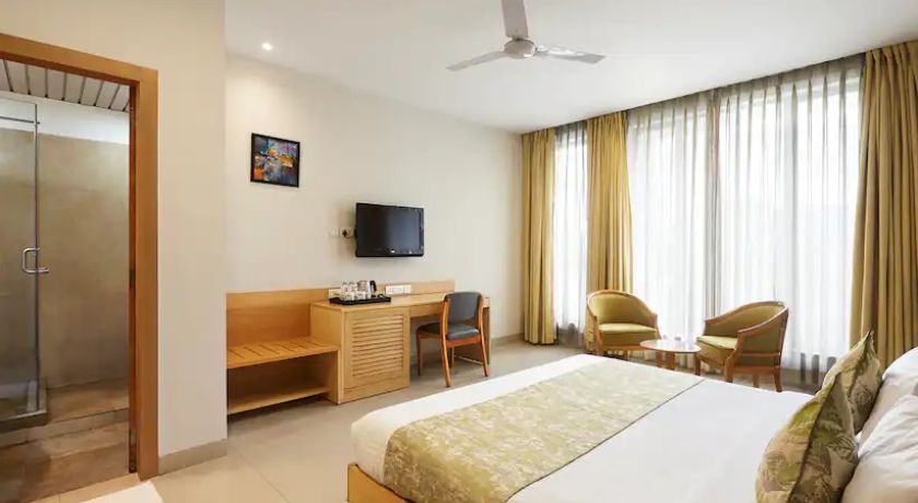 Monday Hotels Mahape in Navi Mumbai