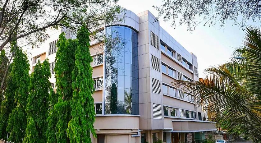 7 Apple Hotel - Pimpri in Pune