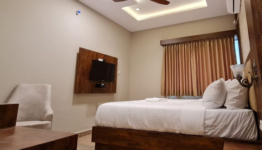 Al Noor Palace in Bangalore