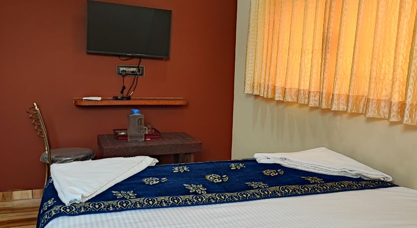 Hotel Starlit in Navi Mumbai