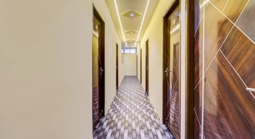 Royal Galaxy Lodge in Hyderabad