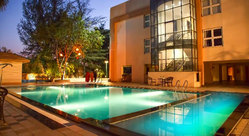 7 Apple Resort - Lonavala in Lonavala