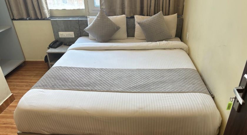 Hotel Grand Sky in Jaipur