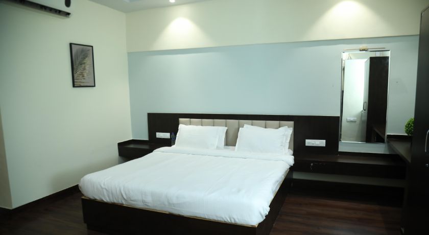 Turtle Hotel in Mumbai