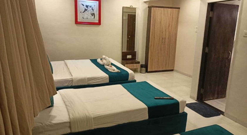 Hotel Bindra Elite in Mumbai